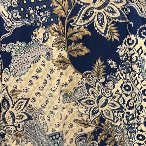 WOMENS CHICO’S 2/L DETAIL TOP - Picture 7 of 8